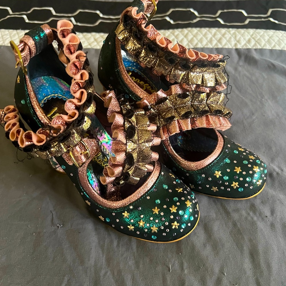 Irregular choice Rare Carrossel Collection